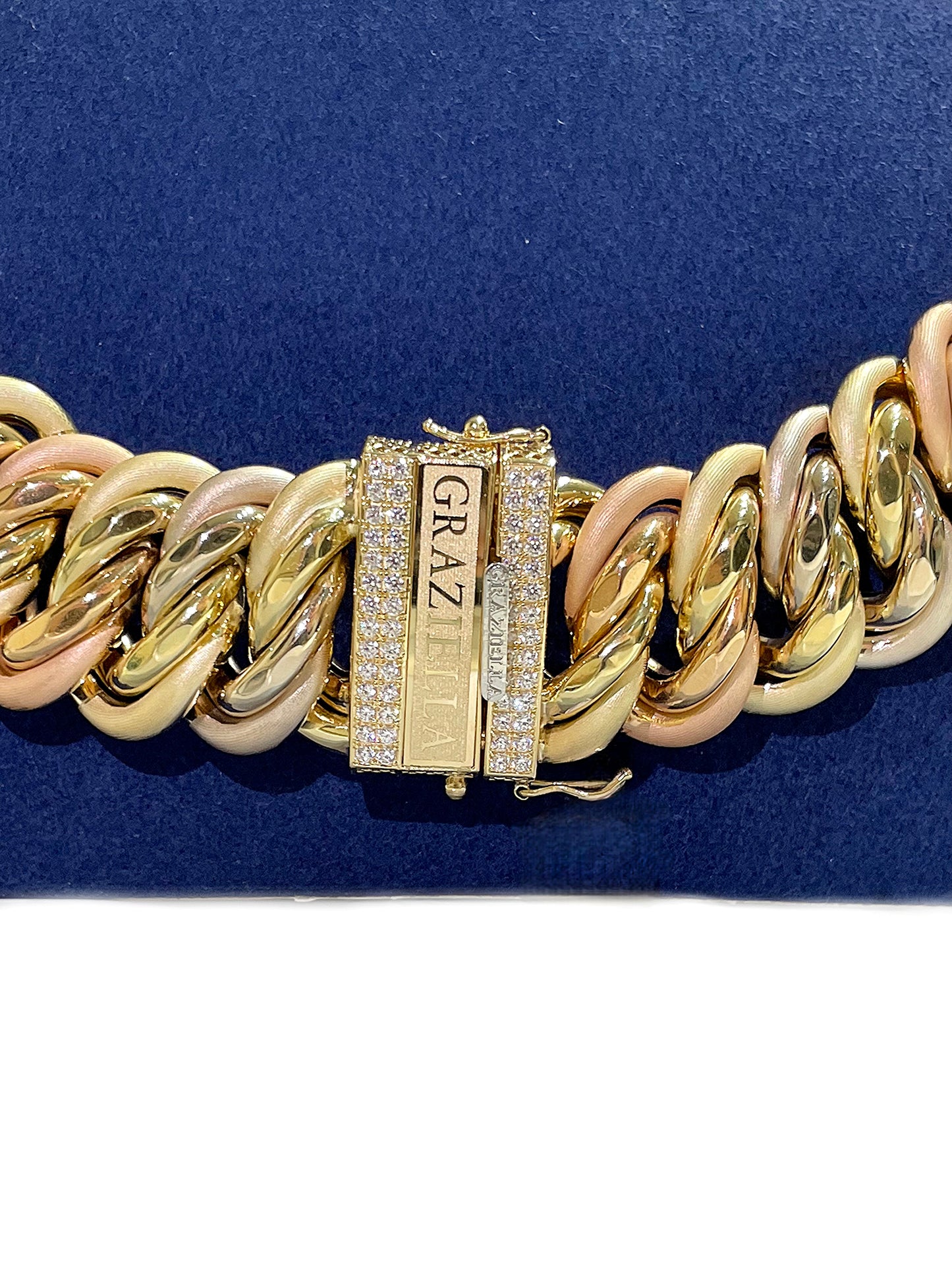 Collier maille américaine 3 ors Graziella 26mm