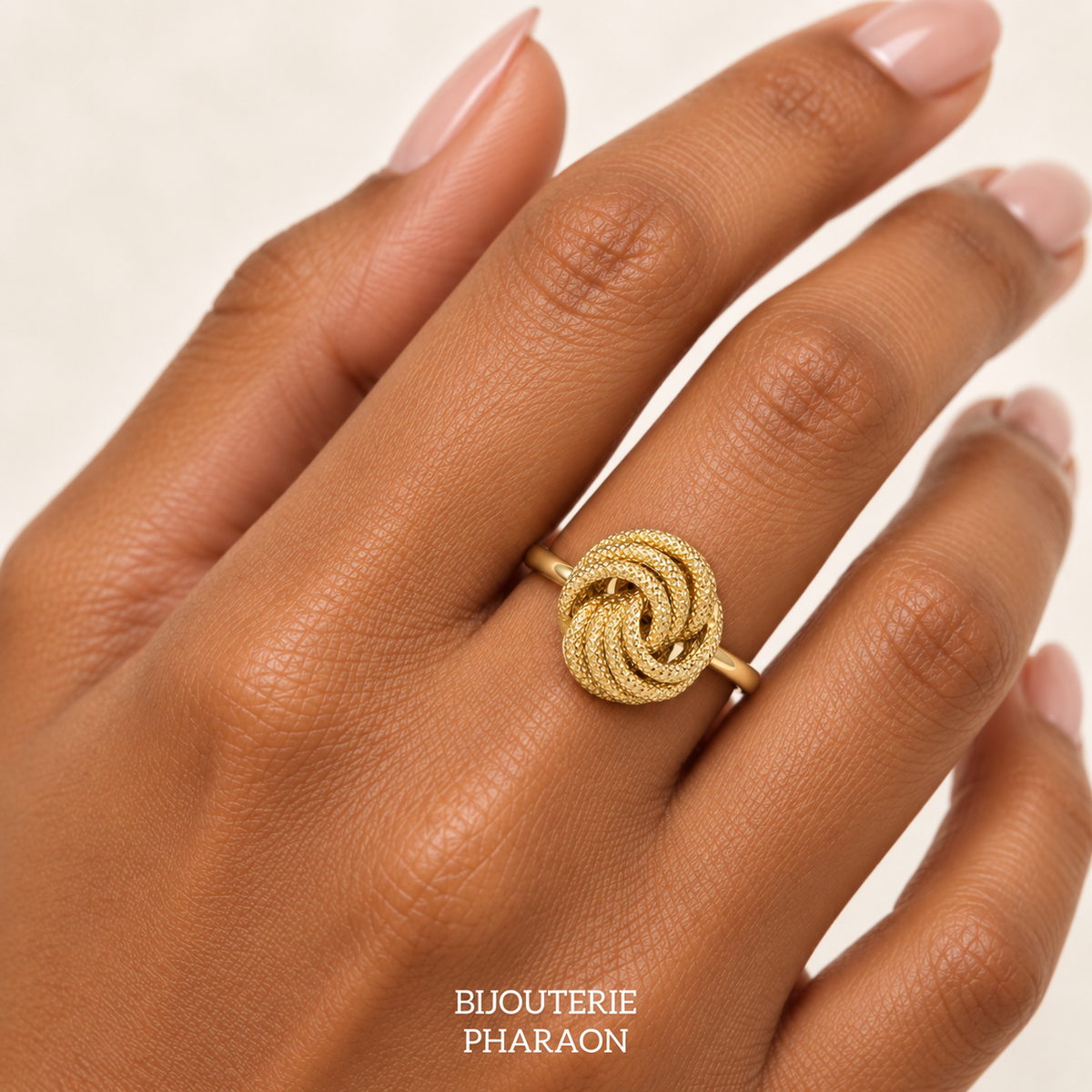 Bague rosette piqué | taille M